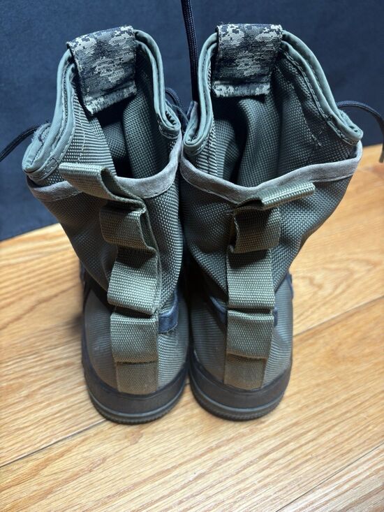 Nike air SF Air Force 1 high black/olive camo 864024-004 US 9 Men’s